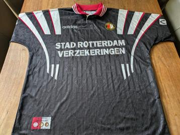 Voetbalshirt Feyenoord vintage shirt 1996 Zeldzaam Zeer Mooi beschikbaar voor biedingen