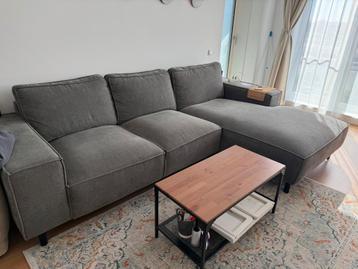 Grote loungebank - L vorm - 3.15m breed beschikbaar voor biedingen