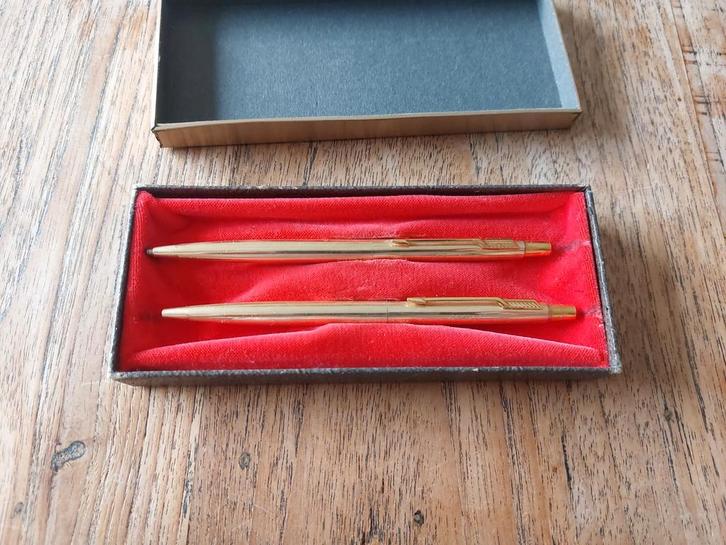 Vintage parker pennenset - 12kt goud verguld, Verzamelen, Pennenverzamelingen, Gebruikt, Vulpen, Parker, Met doosje, Met reclame