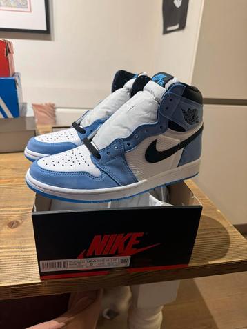 Jordan 1 High University Blue us 9 beschikbaar voor biedingen
