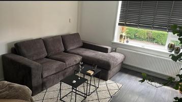 Bank beschikbaar voor biedingen
