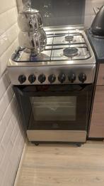 Indesit (SNEL WEG), Ophalen, 4 kookzones, Zo goed als nieuw, Gas