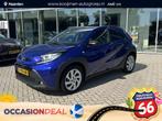 Toyota Aygo X 1.0 VVT-i MT first Lmv|Nav|Camera, Auto's, Stof, Gebruikt, Euro 6, 920 kg