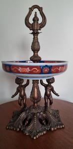 Bronzen standaard porseleinen schaal met dragende engeltjes, Antiek en Kunst, Antiek | Koper en Brons, Ophalen of Verzenden