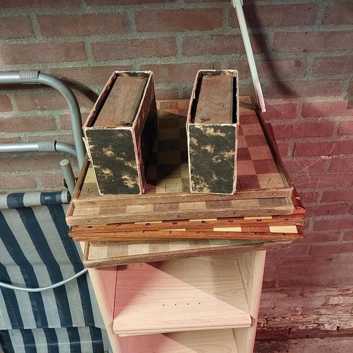 Diverse schaakborden schaakstukken schaakklokken, Hobby en Vrije tijd, Gezelschapsspellen | Bordspellen, Zo goed als nieuw, Ophalen