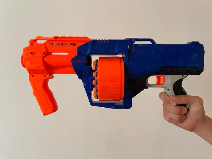 Nerf Gun Surgefire - Elite, Kinderen en Baby's, Speelgoed | Buiten | Actiespeelgoed, Gebruikt, Ophalen of Verzenden