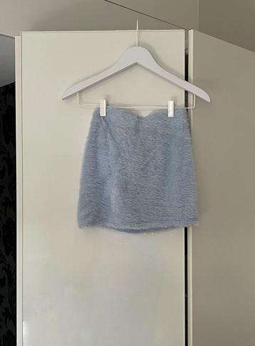 ZGAN Bershka blauw harig kort rokje elastische taille 36/38 beschikbaar voor biedingen