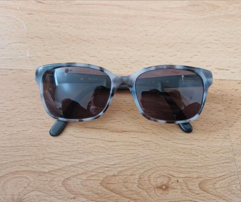 Hugo boss zonnebril 0630 bril montuur frame, Sieraden, Tassen en Uiterlijk, Zonnebrillen en Brillen | Heren, Zo goed als nieuw