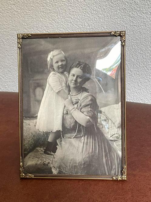 Vintage fotolijstje met bol glas, Antiek en Kunst, Curiosa en Brocante, Ophalen of Verzenden