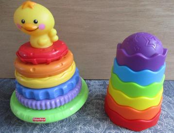 2 x toren speelgoed - Fisher Price of merkloos  beschikbaar voor biedingen