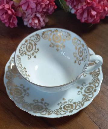 Mooi brocant kopje met schotel, goud, crème, Röslau Bavaria  beschikbaar voor biedingen