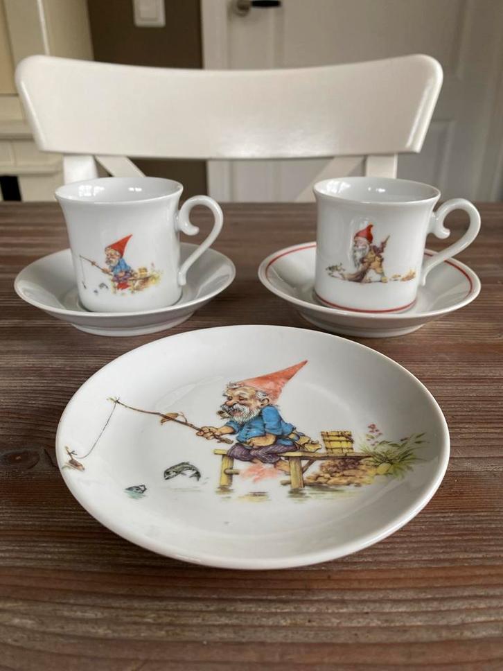 Vintage Kabouter Servies - Kopjes, Schotels en Bord, Huis en Inrichting, Keuken | Servies, Gebruikt, Kop(pen) en/of Schotel(s)