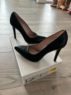 Sasha Zwarte Leren Pumps - Maat 37, Ophalen of Verzenden, Zo goed als nieuw, Zwart, Pumps