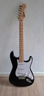 Fender Squier Stratocaster Zwart/Wit, Muziek en Instrumenten, Snaarinstrumenten | Gitaren | Elektrisch, Ophalen of Verzenden, Gebruikt