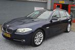 BMW 5-serie Touring 528i High Executive Airco |Leer | Pano |, Euro 5, Achterwielaandrijving, Gebruikt, 2000 kg