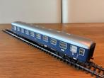 Marklin h0 4027 Personenwagon Blauw, Wisselstroom, Gebruikt, Wagon, Ophalen of Verzenden