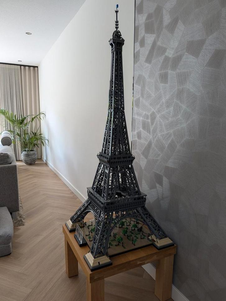 LEGO Eiffeltoren - Zo goed als nieuw! Met led/geluid, Kinderen en Baby's, Speelgoed | Duplo en Lego, Zo goed als nieuw, Ophalen