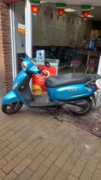 Sym Fiddle 2, Ophalen, Maximaal 45 km/u, 49 cc, Zo goed als nieuw