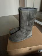 Uggs grijs Ugg Classic Tall 5815 maat 37, UGG, Overige typen, Ophalen of Verzenden, Grijs