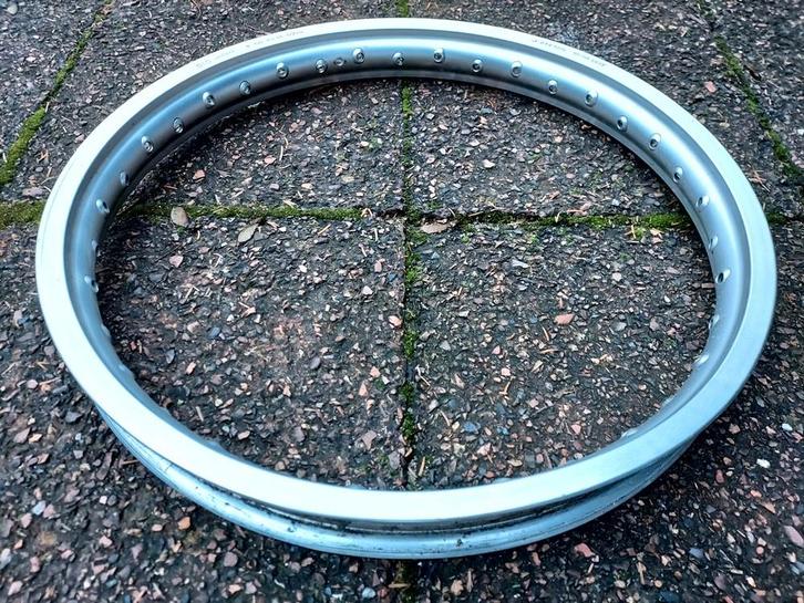 Honda XRV750 XL600V D.I.D. voorvelg 21x1.85 Inch zilver, Motoren, Onderdelen | Overige, Gebruikt, Verzenden