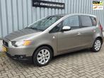 Mitsubishi Colt 1.3 Edition Two airco trekhaak onderhouds bo, Auto's, Voorwielaandrijving, Gebruikt, Colt, Origineel Nederlands