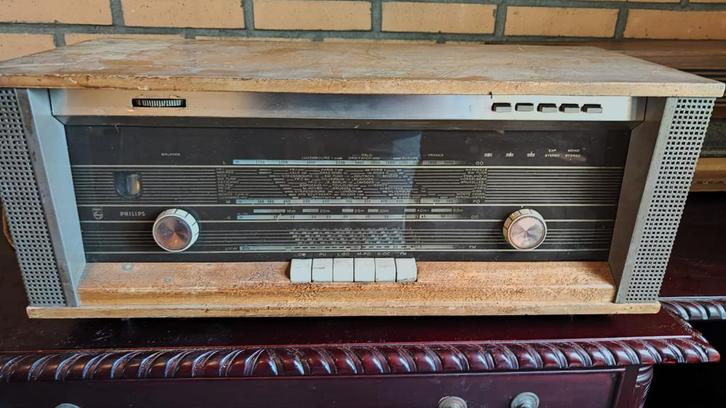 Philips buizenradio B5X42A – werkend – jaren ’60, Antiek en Kunst, Antiek | Tv's en Audio, Ophalen