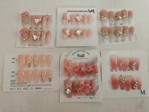 Kunstnagels sets handmade maat M gel nails acrylnagels, Sieraden, Tassen en Uiterlijk, Uiterlijk | Cosmetica en Make-up, Nieuw