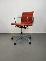 6 Vitra Eames Ea117 bureaustoelen Rusty Orange Alu, Huis en Inrichting, Bureaustoelen, Zo goed als nieuw, Oranje, Bureaustoel