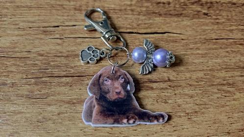 Sleutelhanger Bruine Labrador Puppy met beschermengeltje, Dieren en Toebehoren, Honden-accessoires, Nieuw, Verzenden