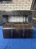 Vintage Houten Kist met Details, Ophalen, Gebruikt, Overige houtsoorten, Minder dan 50 cm