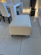 Witte Poef - Stijlvol en Comfortabel, Vierkant, Ophalen of Verzenden, Zo goed als nieuw, Minder dan 50 cm