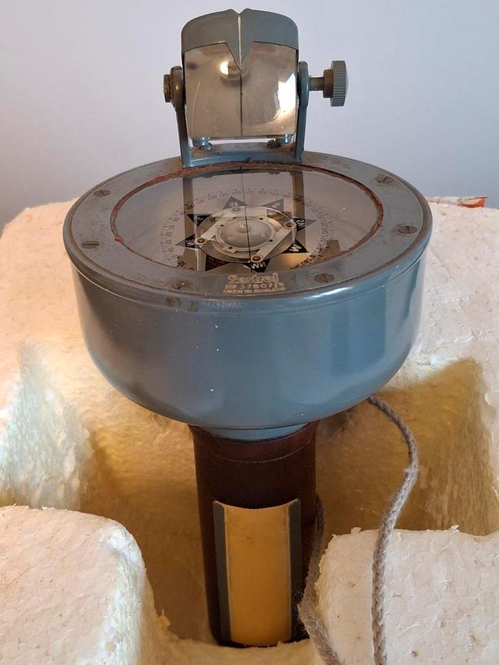 Vintage Sestrel Radiant Handpeilkompas 1981, Watersport en Boten, Navigatiemiddelen en Scheepselektronica, Gebruikt, Gps of Kompas