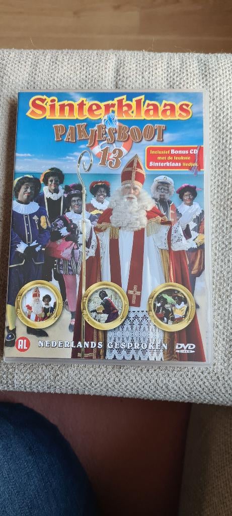 Dvd Sinterklaas & pakjesboot 13, Diversen, Sinterklaas, Zo goed als nieuw, Ophalen