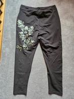 Baggy stretch broekje print achter, NÖR Denmark mt 44 en 46., Kleding | Dames, Ophalen of Verzenden, Nieuw, Maat 42/44 (L), Kort