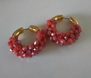 Koraalrode creolen steker oorbellen stijl LOTT nieuw!!! beschikbaar voor biedingen