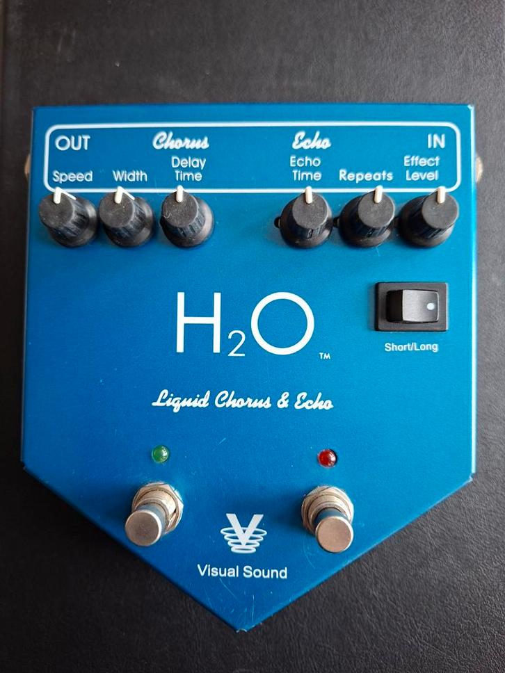 Visual Sound H2O Chorus & Echo Pedaal, Muziek en Instrumenten, Effecten, Gebruikt, Chorus, Delay of Echo, Ophalen of Verzenden