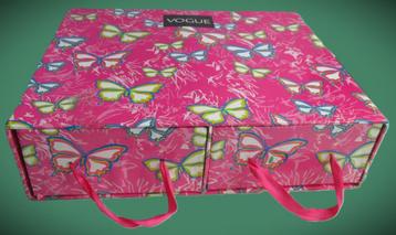 Vogue Opbergdoos met Vlinders en lades~Sieradenkastje~ beschikbaar voor biedingen
