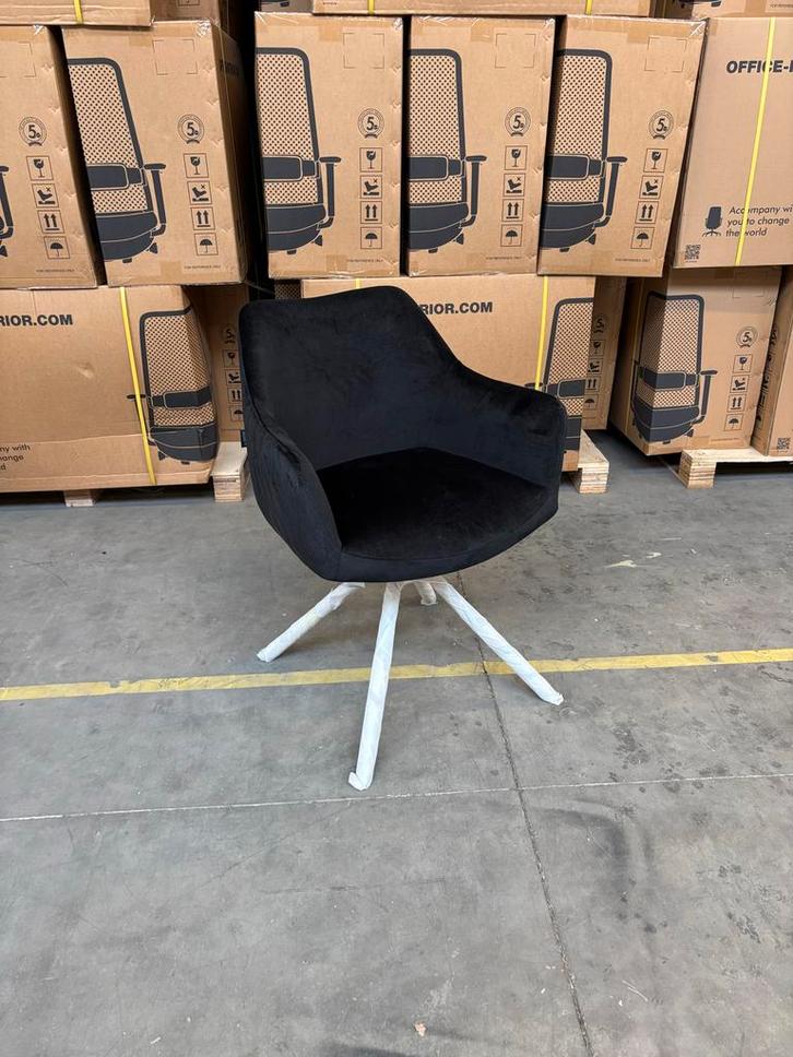Nieuw in doos! 6x Zwarte velvet draaibare stoel, Huis en Inrichting, Stoelen, Nieuw, Vier, Stof, Zwart, Ophalen of Verzenden