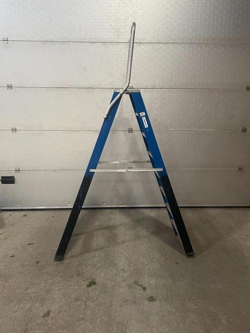 Dubbele trap 2x7 treden, Doe-het-zelf en Verbouw, Ladders en Trappen, Gebruikt, Trap, 2 tot 4 meter, Ophalen