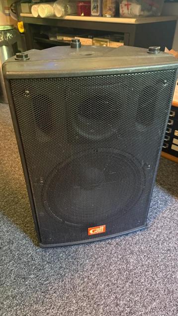 Gatt Subwoofer 400 watt beschikbaar voor biedingen
