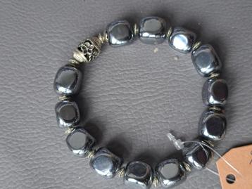 909 edelsteen armband Therahertz Wave 11x11mm beschikbaar voor biedingen