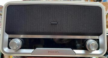 Philips radio in retro look digitaal display beschikbaar voor biedingen