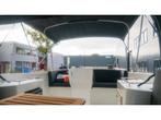 TendR 23 B&W Edition - Aanbieding - Showroom Geopend, Watersport en Boten, 70 pk of meer, 6 meter of meer, Nieuw, Polyester