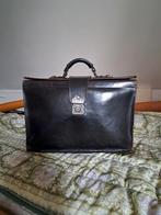 Aktetas voor laptop en andere mappen. Zwart leder, Computers en Software, Laptoptassen, Ophalen