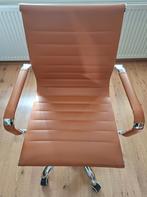 Mooie cognac bruine bureaustoel, Ophalen, Gebruikt, Zwart