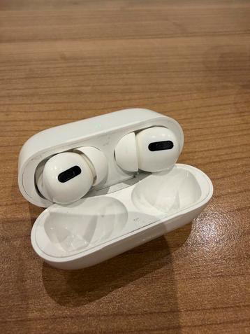 Apple AirPods Pro (MagSafe) beschikbaar voor biedingen