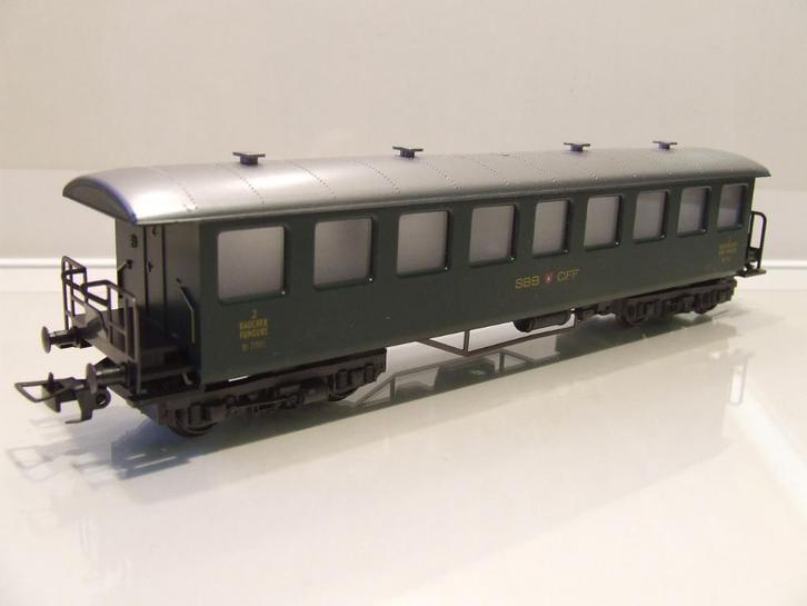 FLEISCHMANN 5135 SBB personenrijtuig, 4 assig, groen,, Hobby en Vrije tijd, Modeltreinen | H0, Zo goed als nieuw, Wagon, Gelijkstroom of Wisselstroom