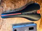 Selle italia zadel, Fietsen en Brommers, Fietsonderdelen, Ophalen of Verzenden, Zo goed als nieuw, Racefiets, Zadel