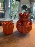 2 Keramieken Vazen van Daan Kromhout, Aardewerk of Porselein, Oranje, Ophalen of Verzenden, Zo goed als nieuw