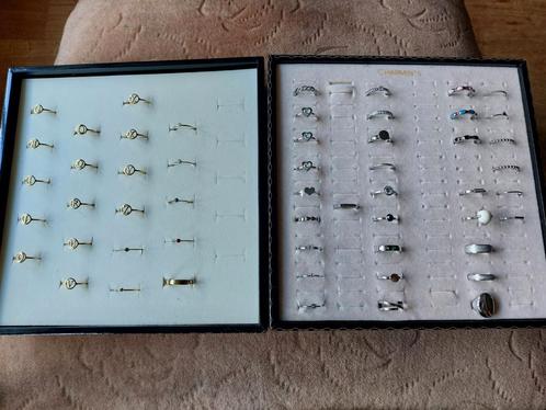 Ringen (maat 16) goud en zilverkleurig van Charmin's, Sieraden, Tassen en Uiterlijk, Ringen, Nieuw, Dame, Kleiner dan 17, Goud